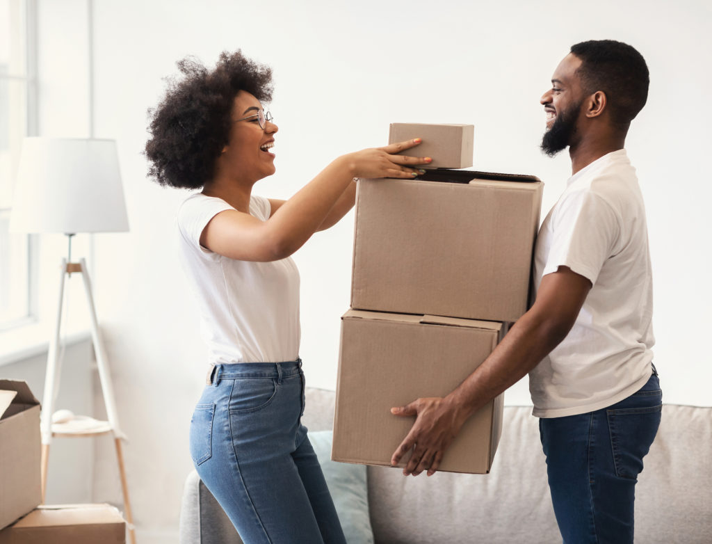 9 Essentials to Pack for LongDistance Moving Aone (A1) Moving